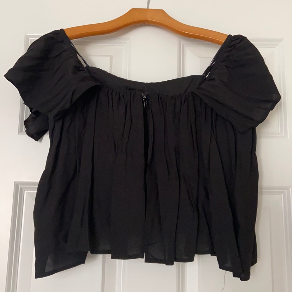 New Black - re:named crop top